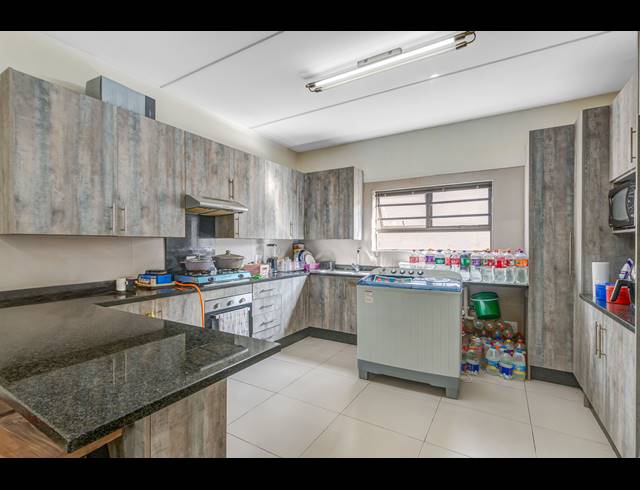 16 BEDROOM APARTMENT BLOCK FOR SALE IN MARLBORO GARDENS